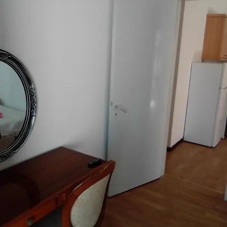 شقة Georgia Mesongí